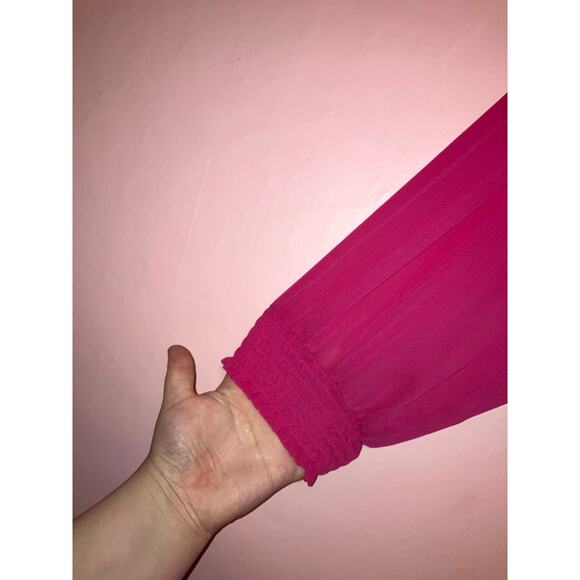 Torrid pink ruffle blouse size 2X sheer sleeves - Picture 2 of 8